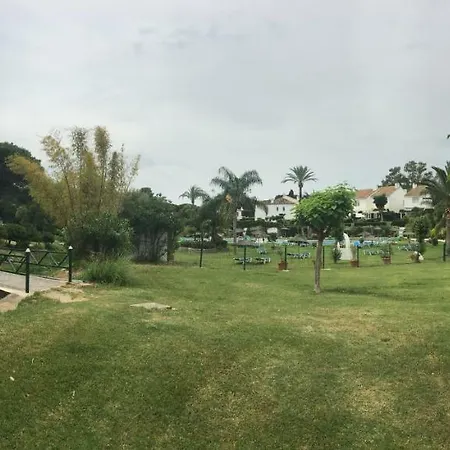 Lägenhet Sunny Garden Estepona